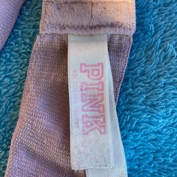 PINK SPORT BRA… I will nagochiate on the price.. - Picture 2 of 3
